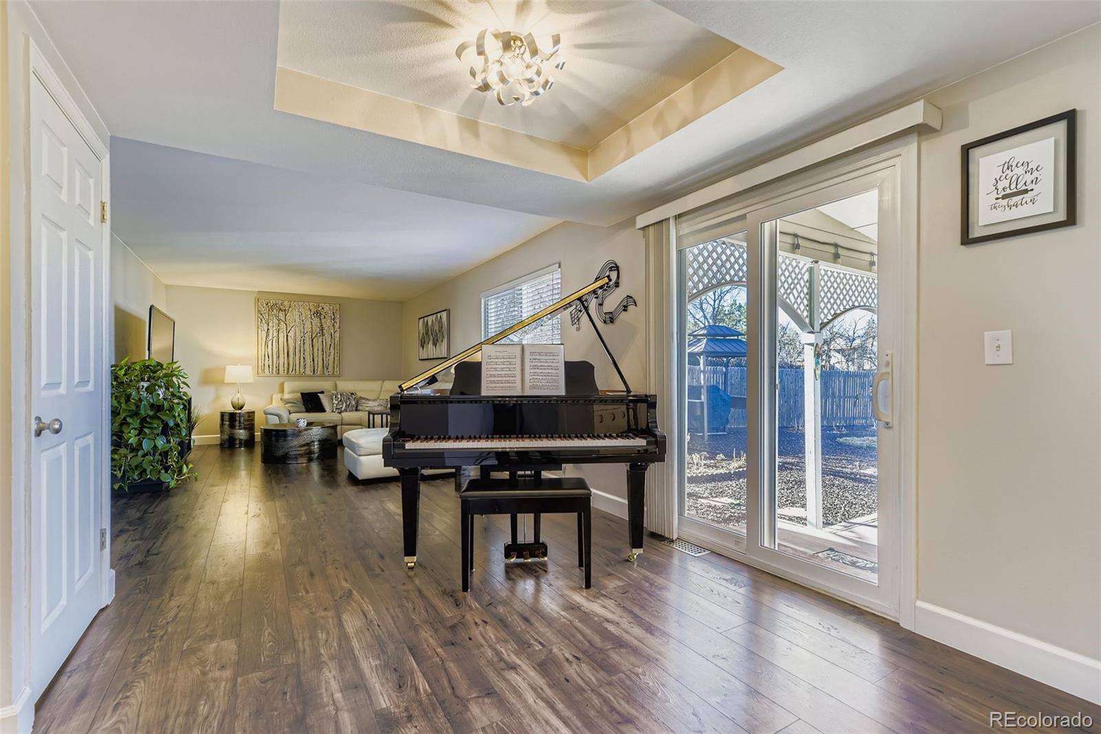 MLS Image #10 for 7085 s dahlia street,centennial, Colorado