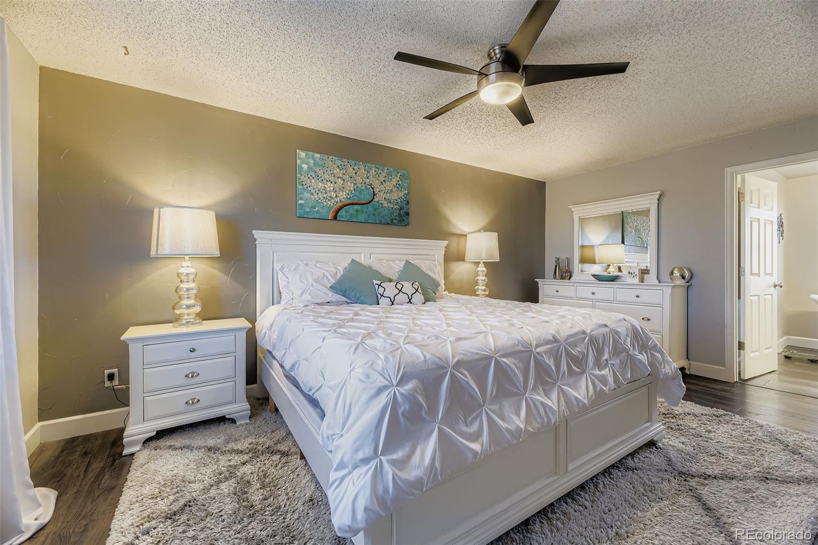 MLS Image #13 for 7085 s dahlia street,centennial, Colorado