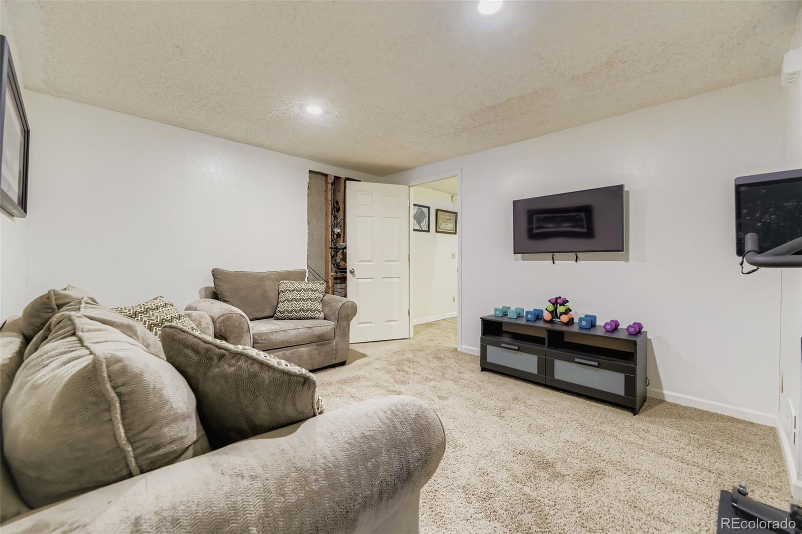 MLS Image #21 for 7085 s dahlia street,centennial, Colorado