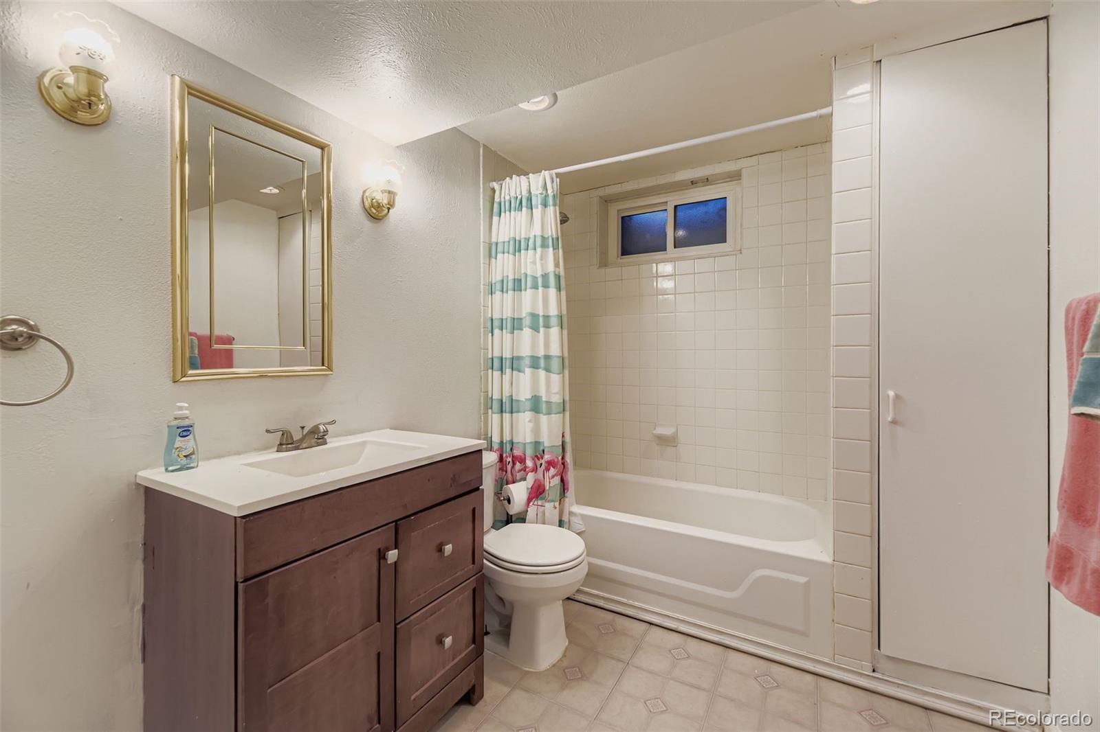 MLS Image #24 for 7085 s dahlia street,centennial, Colorado