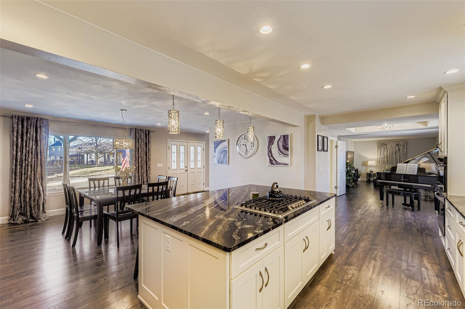 MLS Image #9 for 7085 s dahlia street,centennial, Colorado
