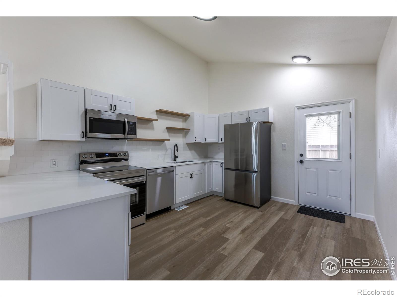 MLS Image #5 for 273  lilac circle,louisville, Colorado