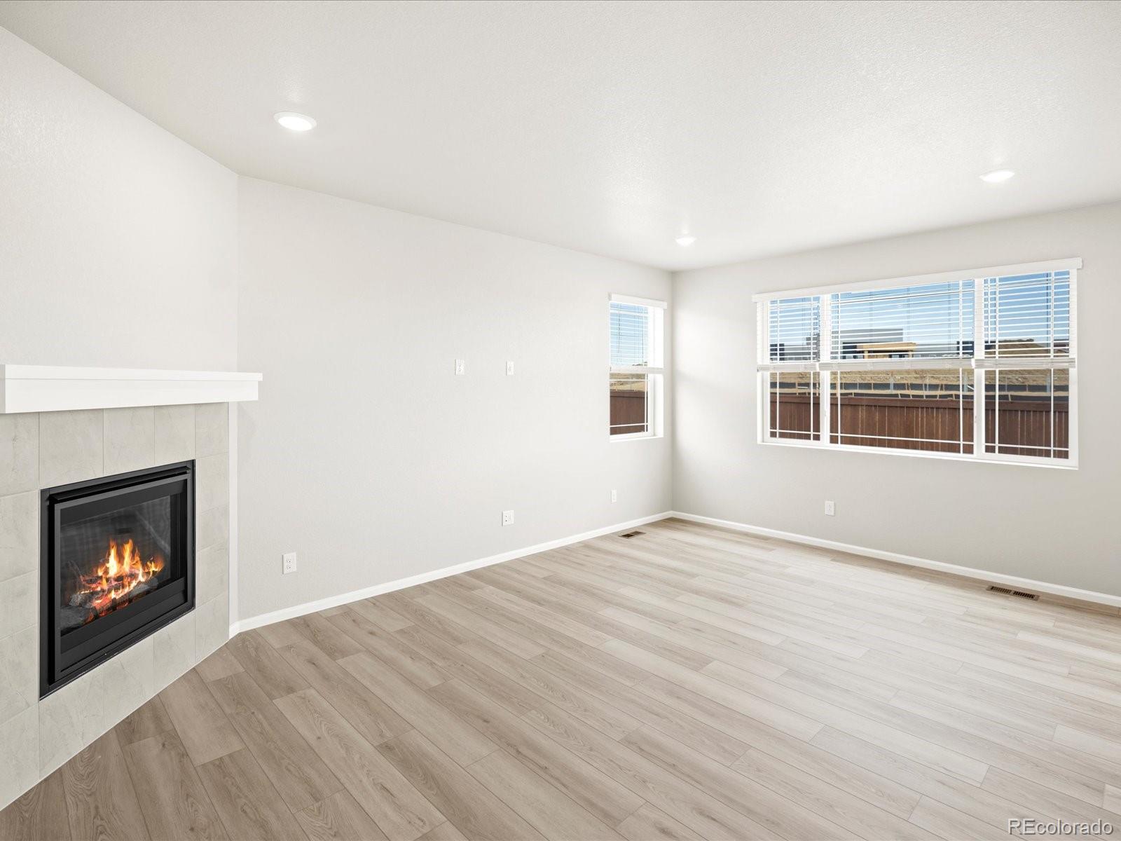 MLS Image #4 for 8919  sedalia street,commerce city, Colorado