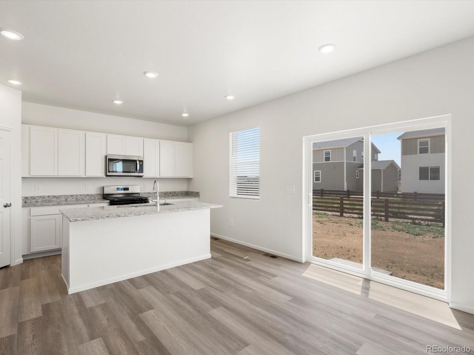 MLS Image #10 for 4694  sugarcane street,johnstown, Colorado