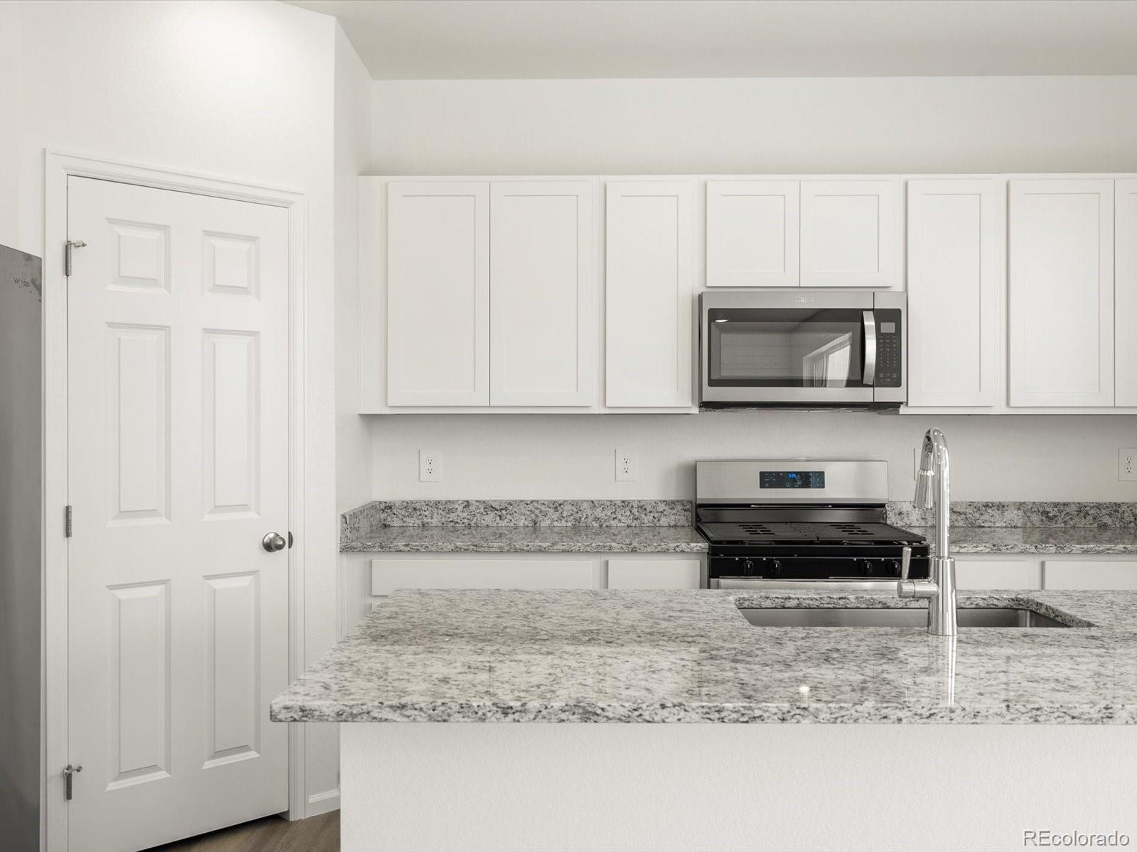 MLS Image #13 for 4694  sugarcane street,johnstown, Colorado