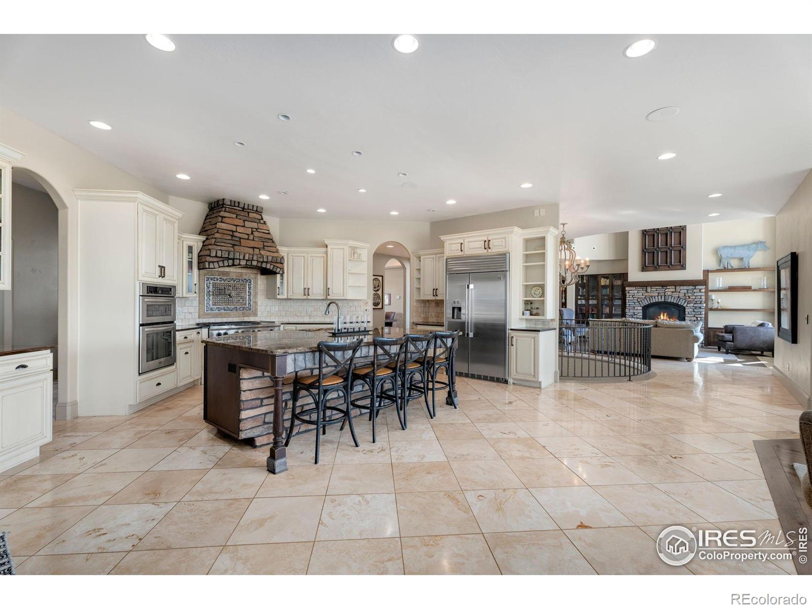 MLS Image #13 for 27132  coyote ridge lane,johnstown, Colorado