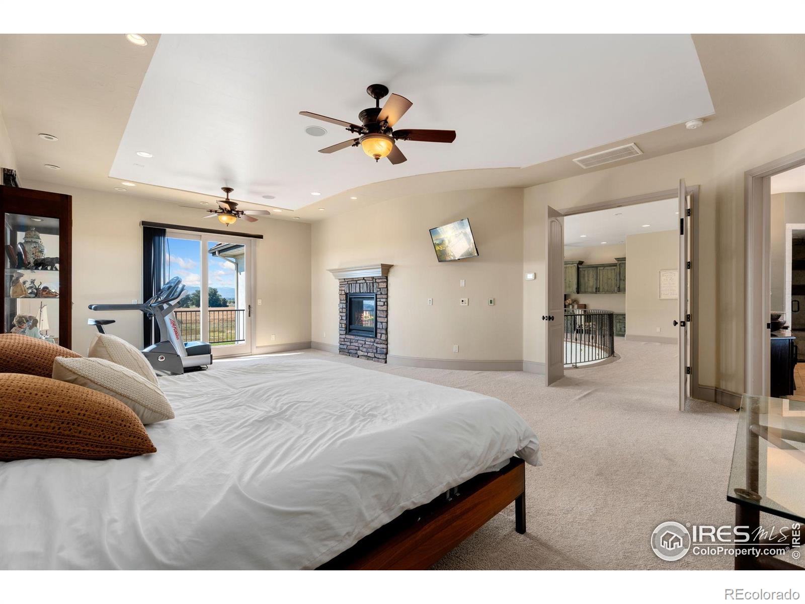 MLS Image #20 for 27132  coyote ridge lane,johnstown, Colorado