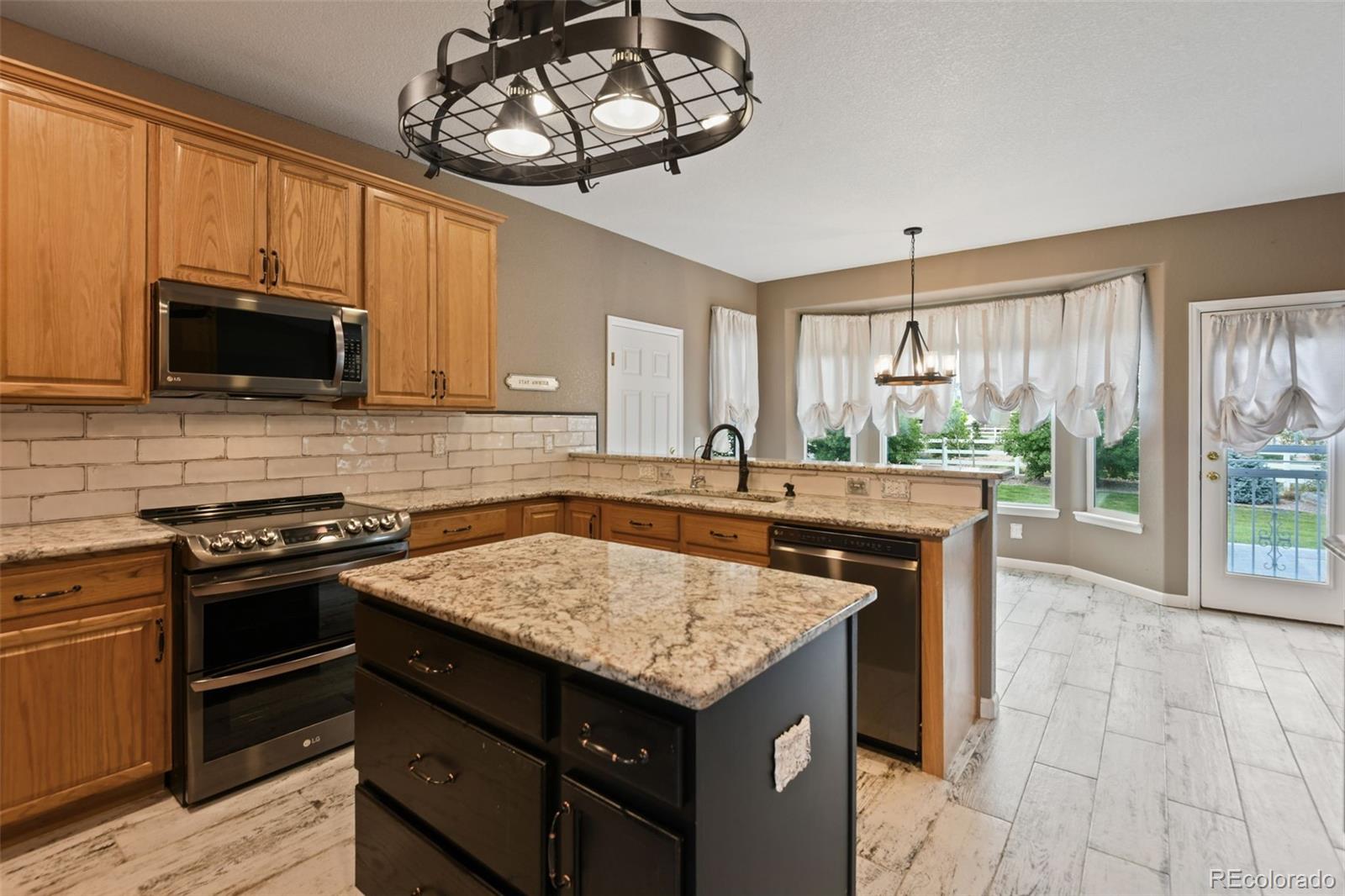 MLS Image #16 for 16735  shadow wood court,hudson, Colorado