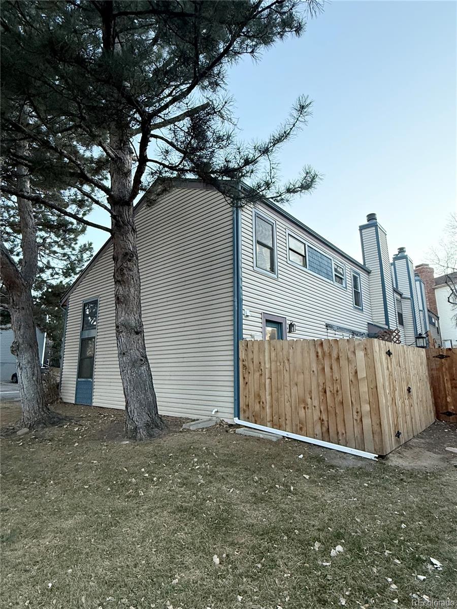 MLS Image #1 for 16201 e dakota place h,aurora, Colorado
