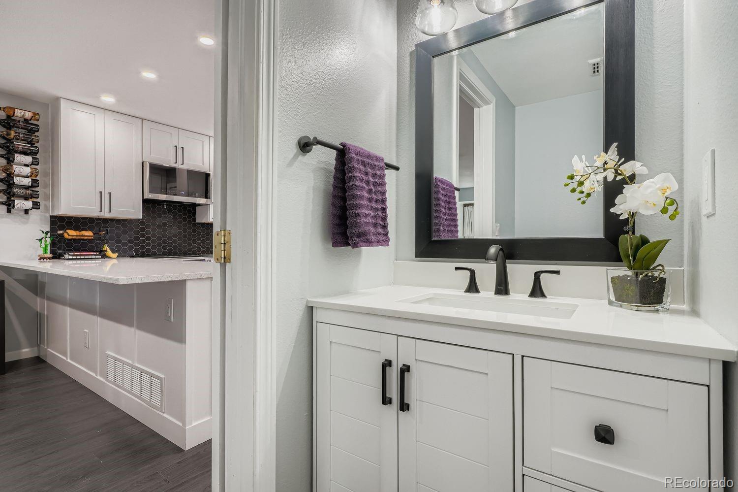MLS Image #10 for 4694 s crystal way d111,aurora, Colorado