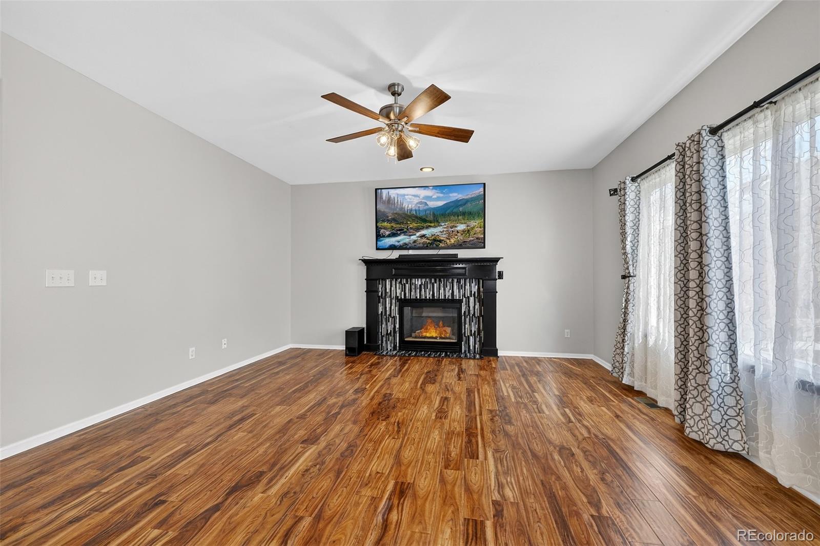 MLS Image #8 for 6080 s yampa street,aurora, Colorado