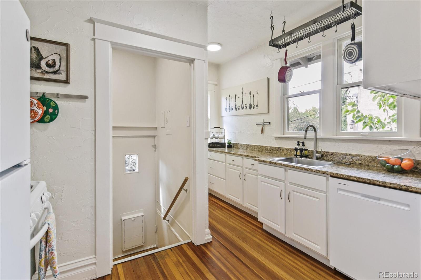 MLS Image #9 for 525 s ogden street,denver, Colorado
