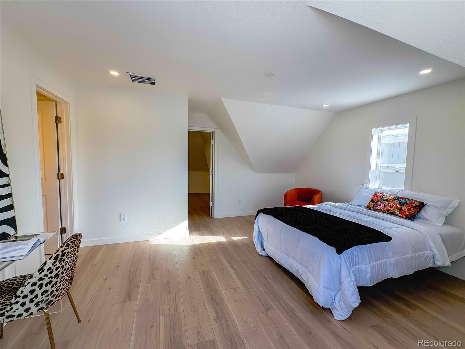 MLS Image #19 for 3950  lowell boulevard,denver, Colorado