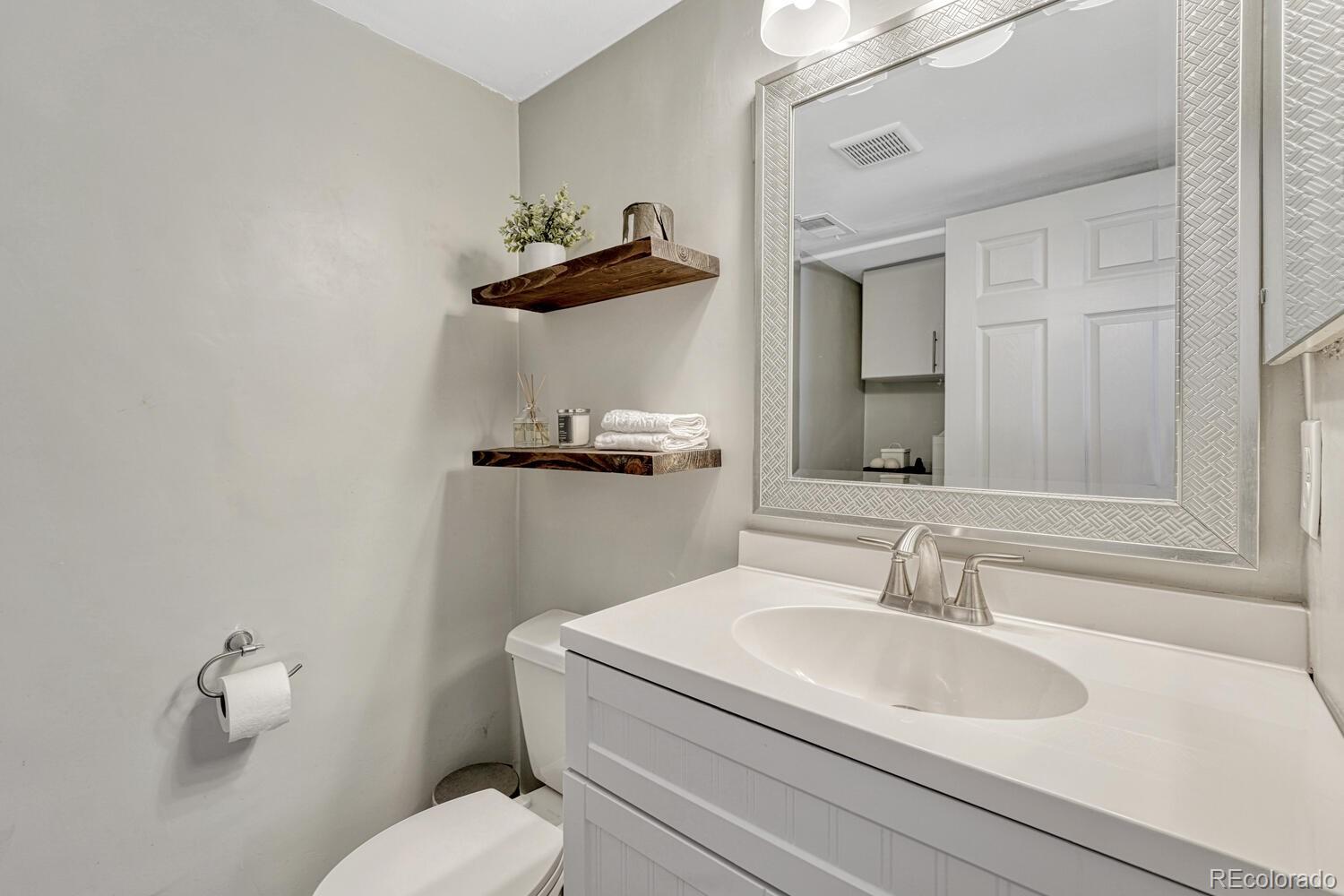 MLS Image #20 for 4152 s dunkirk way,aurora, Colorado