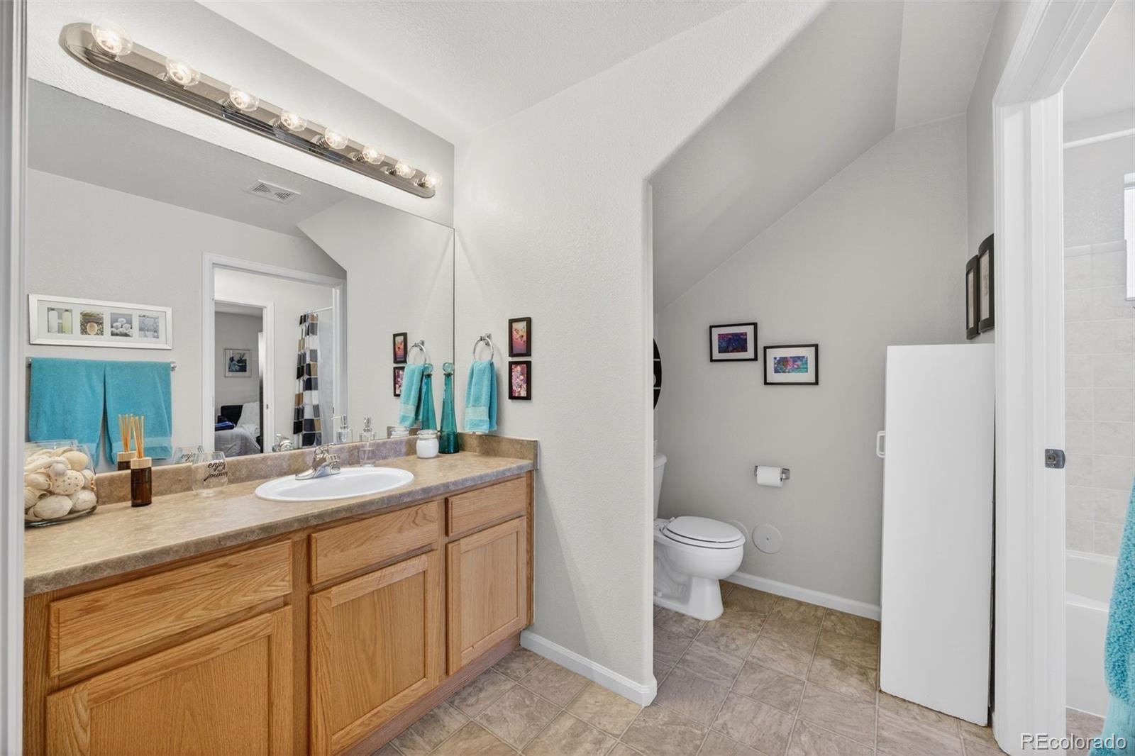 MLS Image #6 for 5460  allison street 102,arvada, Colorado