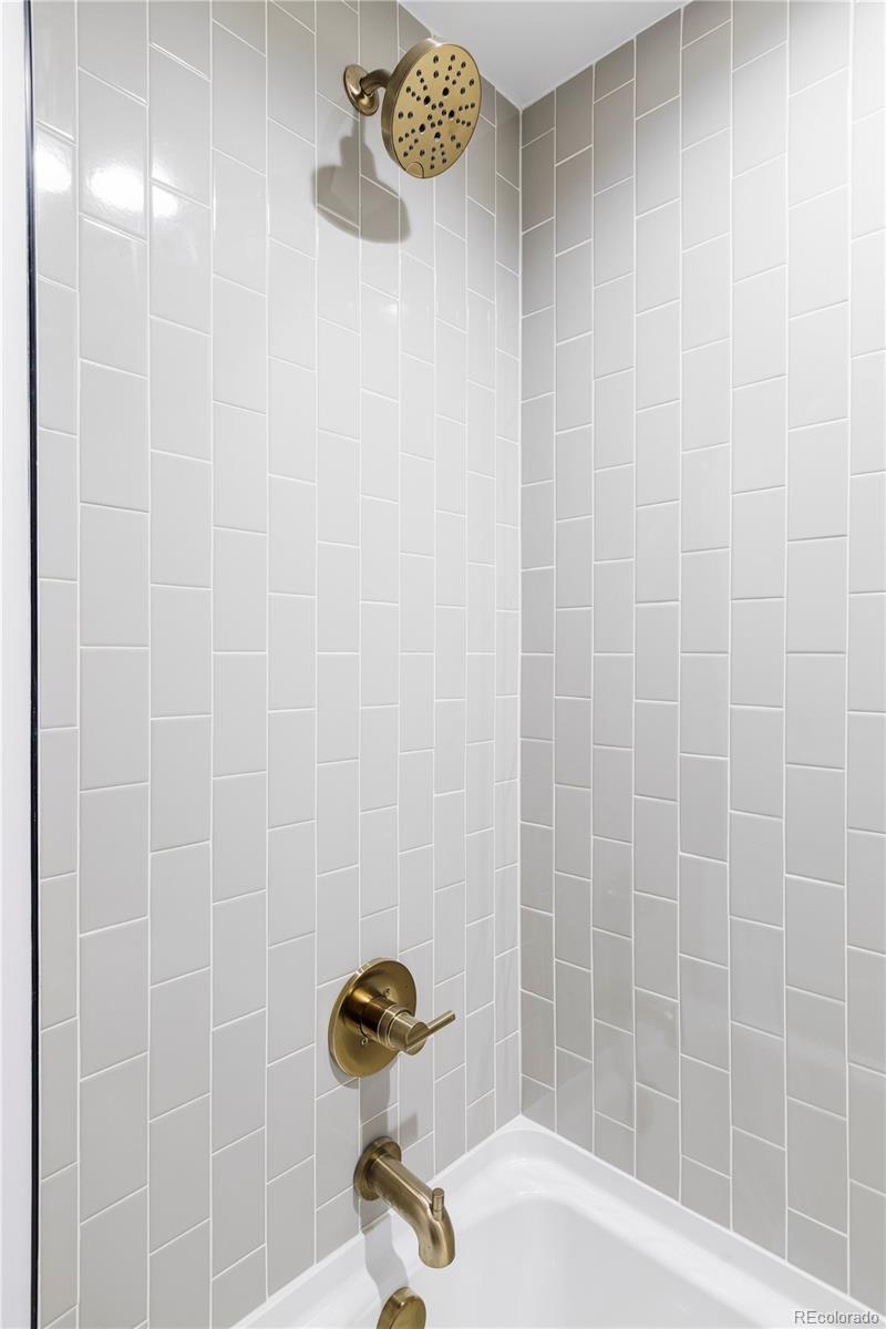 MLS Image #21 for 3930 s hillcrest drive,denver, Colorado