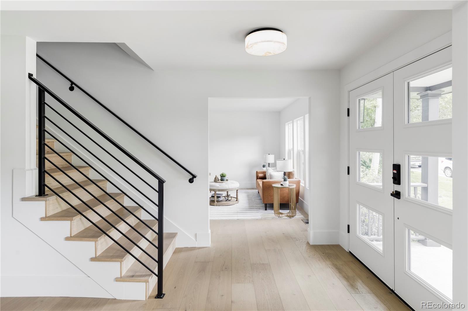 MLS Image #3 for 3930 s hillcrest drive,denver, Colorado