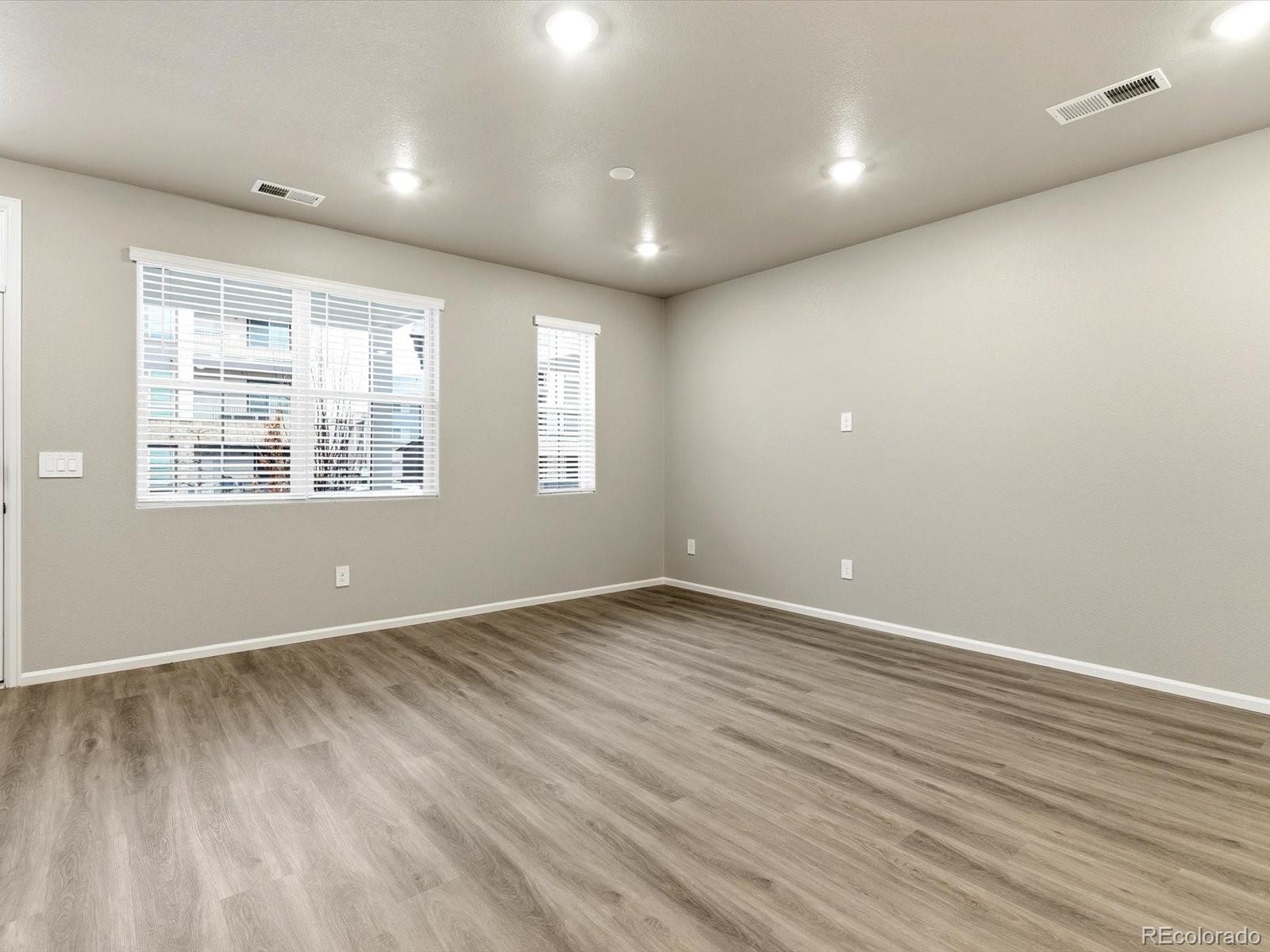MLS Image #11 for 22163 e 7th place,aurora, Colorado