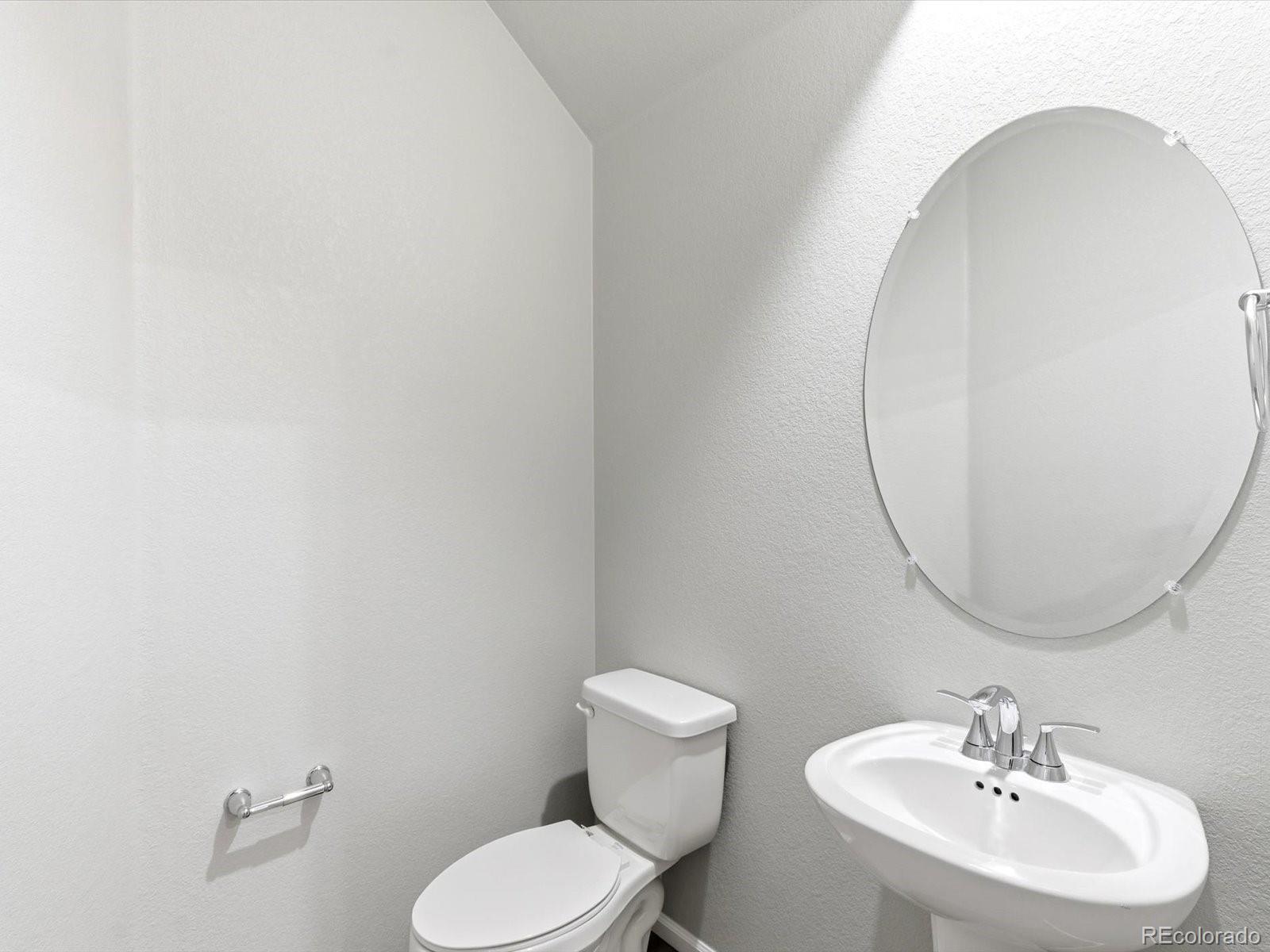 MLS Image #13 for 22163 e 7th place,aurora, Colorado
