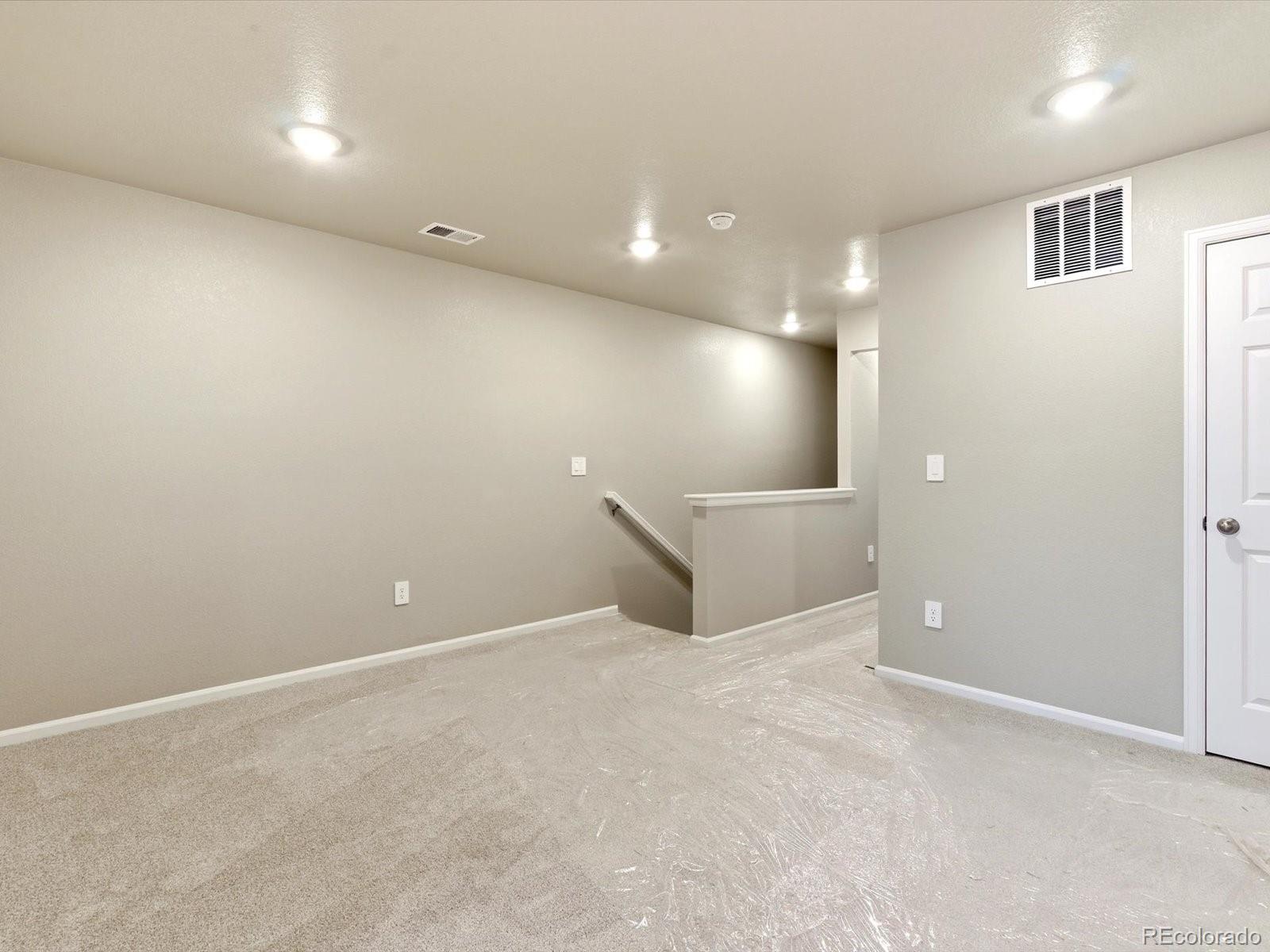 MLS Image #15 for 22163 e 7th place,aurora, Colorado