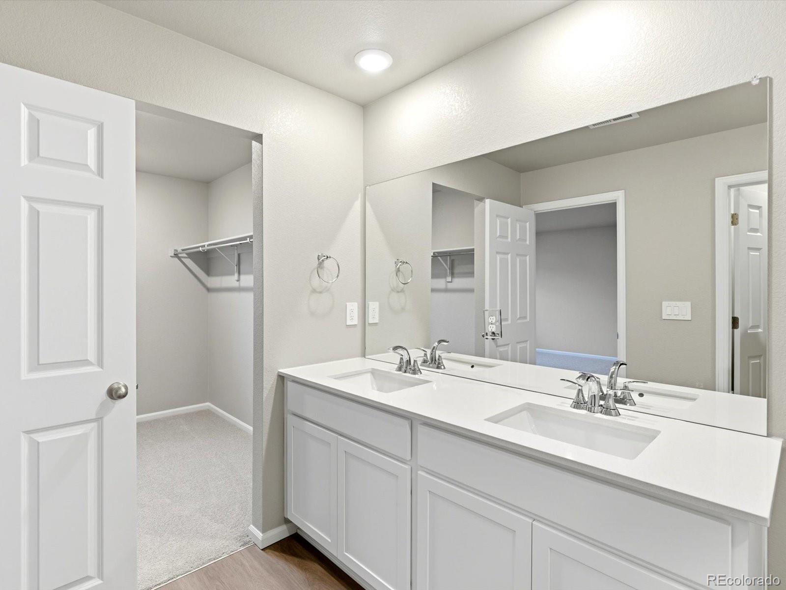 MLS Image #22 for 22163 e 7th place,aurora, Colorado
