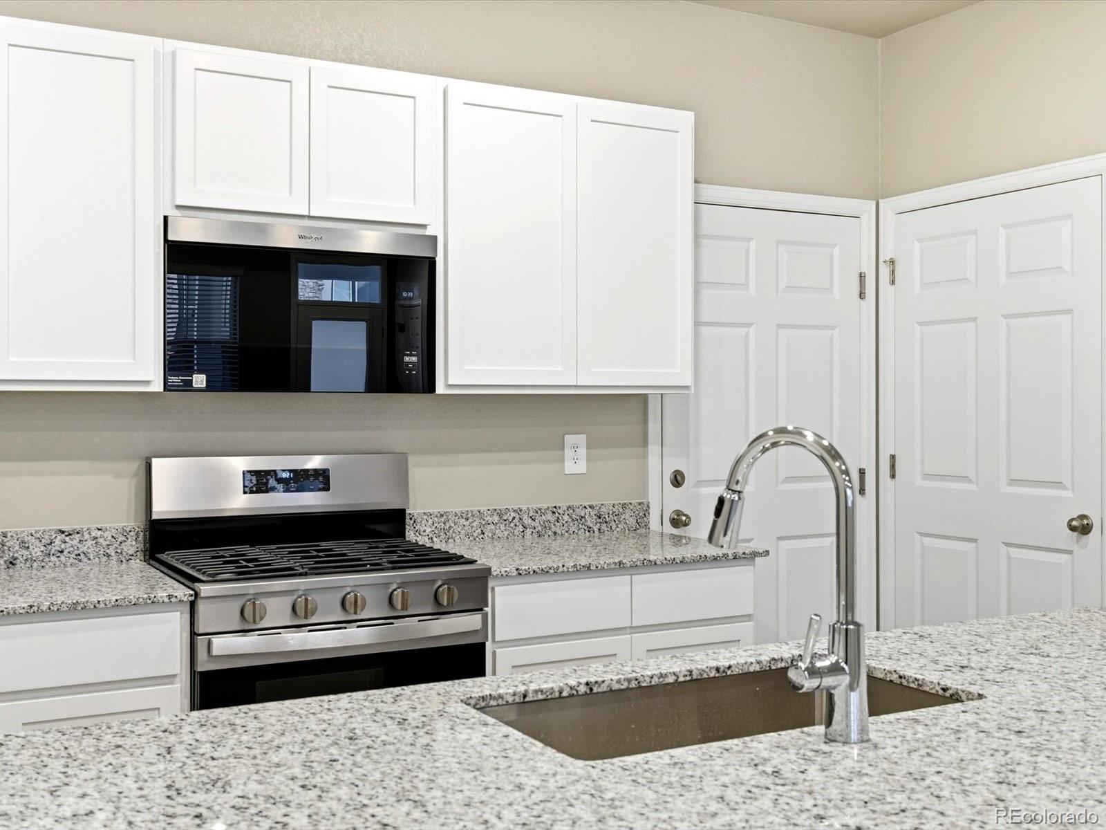 MLS Image #5 for 22163 e 7th place,aurora, Colorado