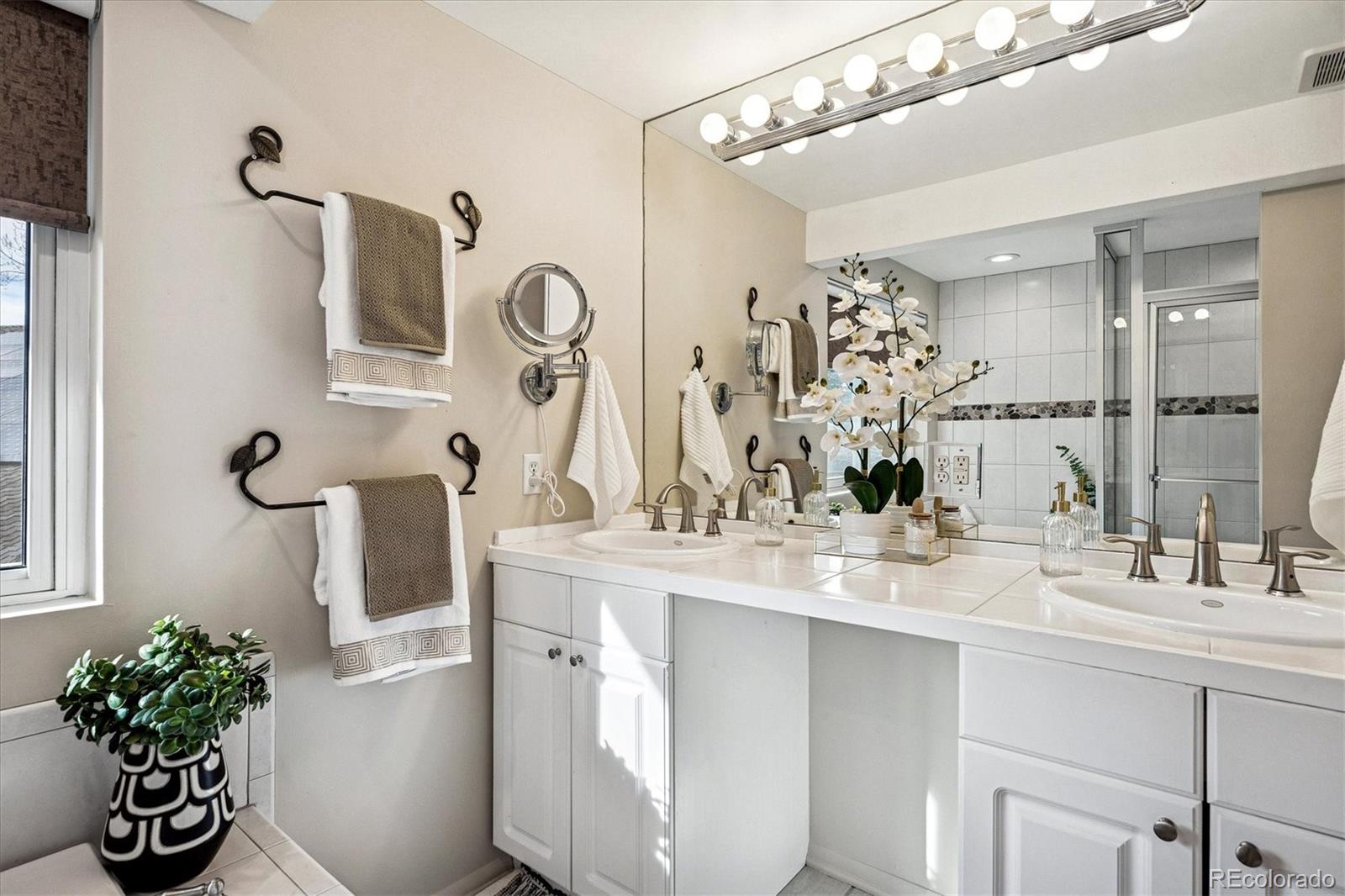 MLS Image #23 for 8365 e jamison circle,englewood, Colorado