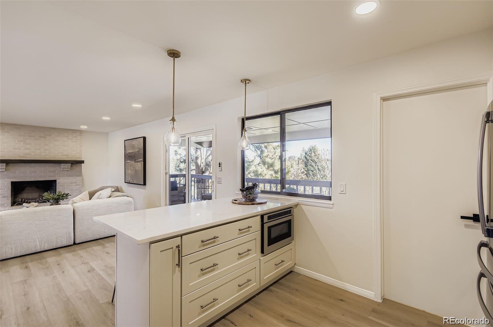 MLS Image #10 for 6096 s monaco way,centennial, Colorado