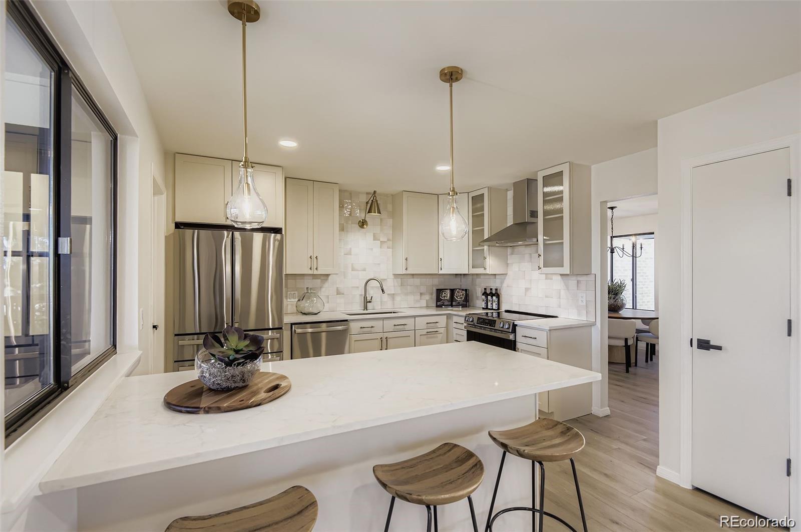 MLS Image #7 for 6096 s monaco way,centennial, Colorado
