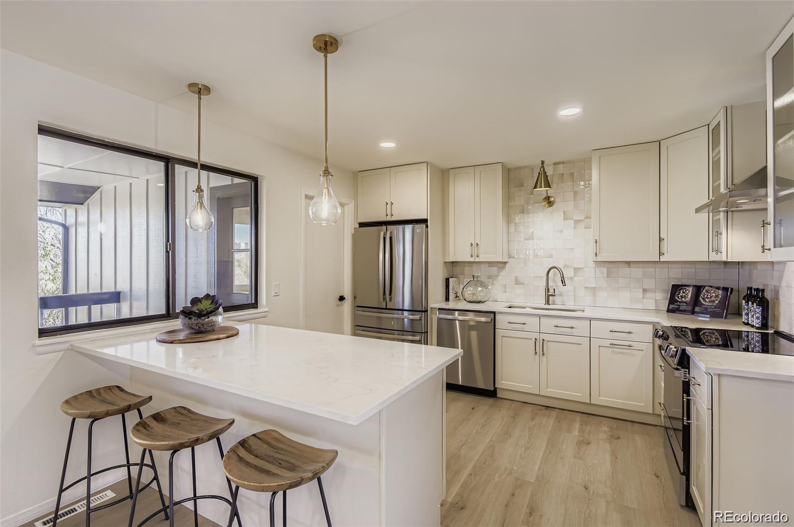 MLS Image #8 for 6096 s monaco way,centennial, Colorado
