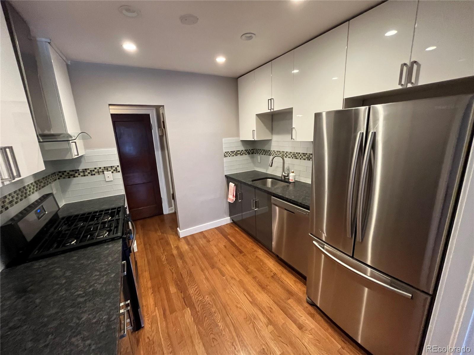 MLS Image #10 for 1684  harrison street 8,denver, Colorado