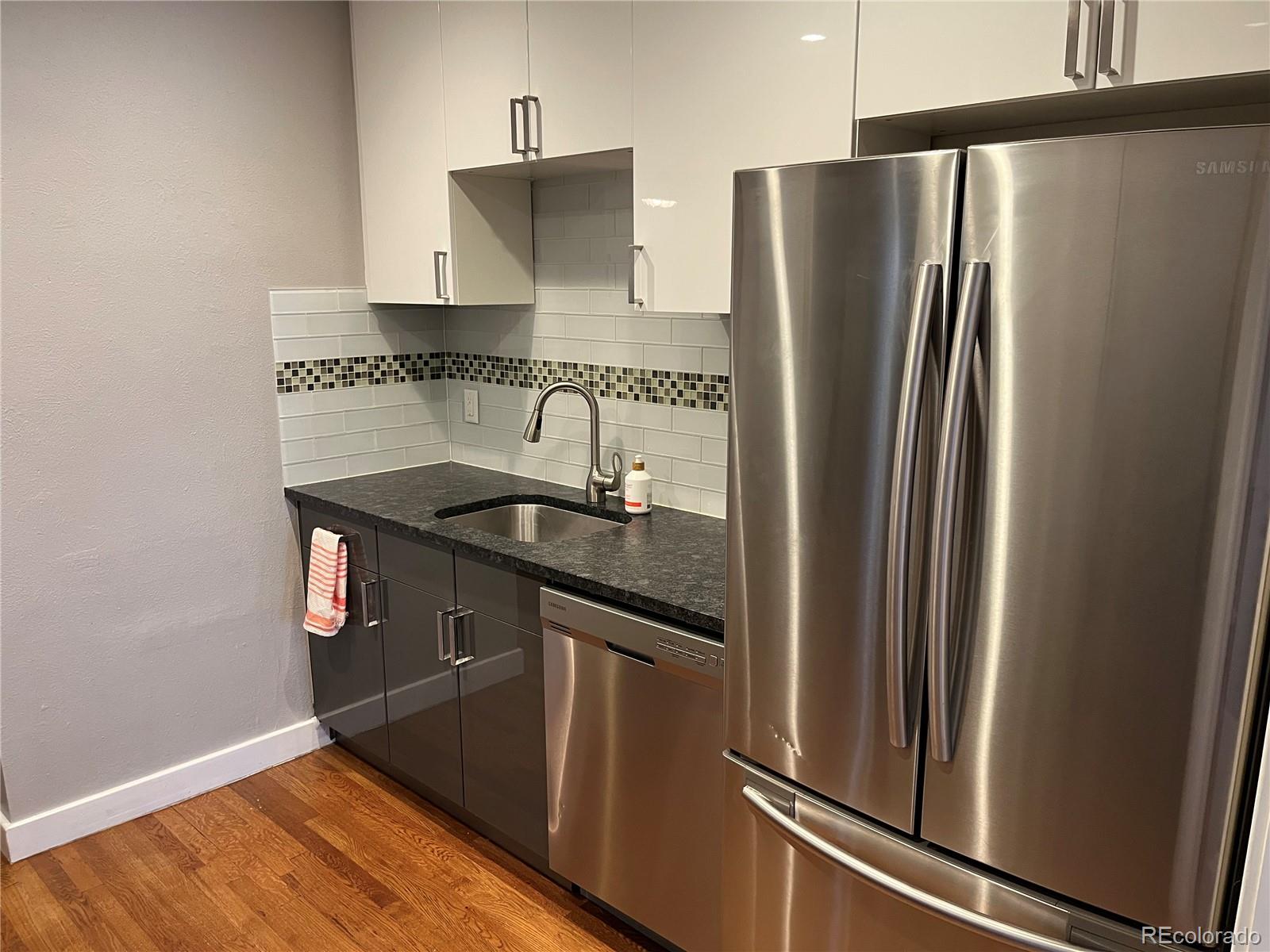 MLS Image #6 for 1684  harrison street 8,denver, Colorado