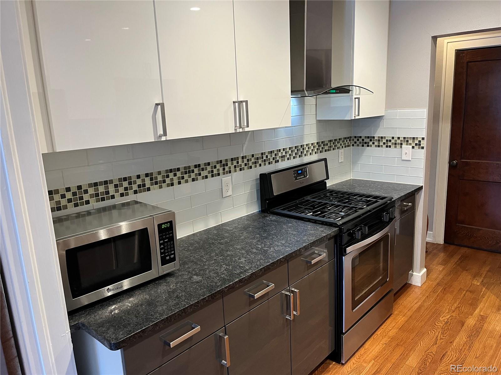 MLS Image #7 for 1684  harrison street 8,denver, Colorado