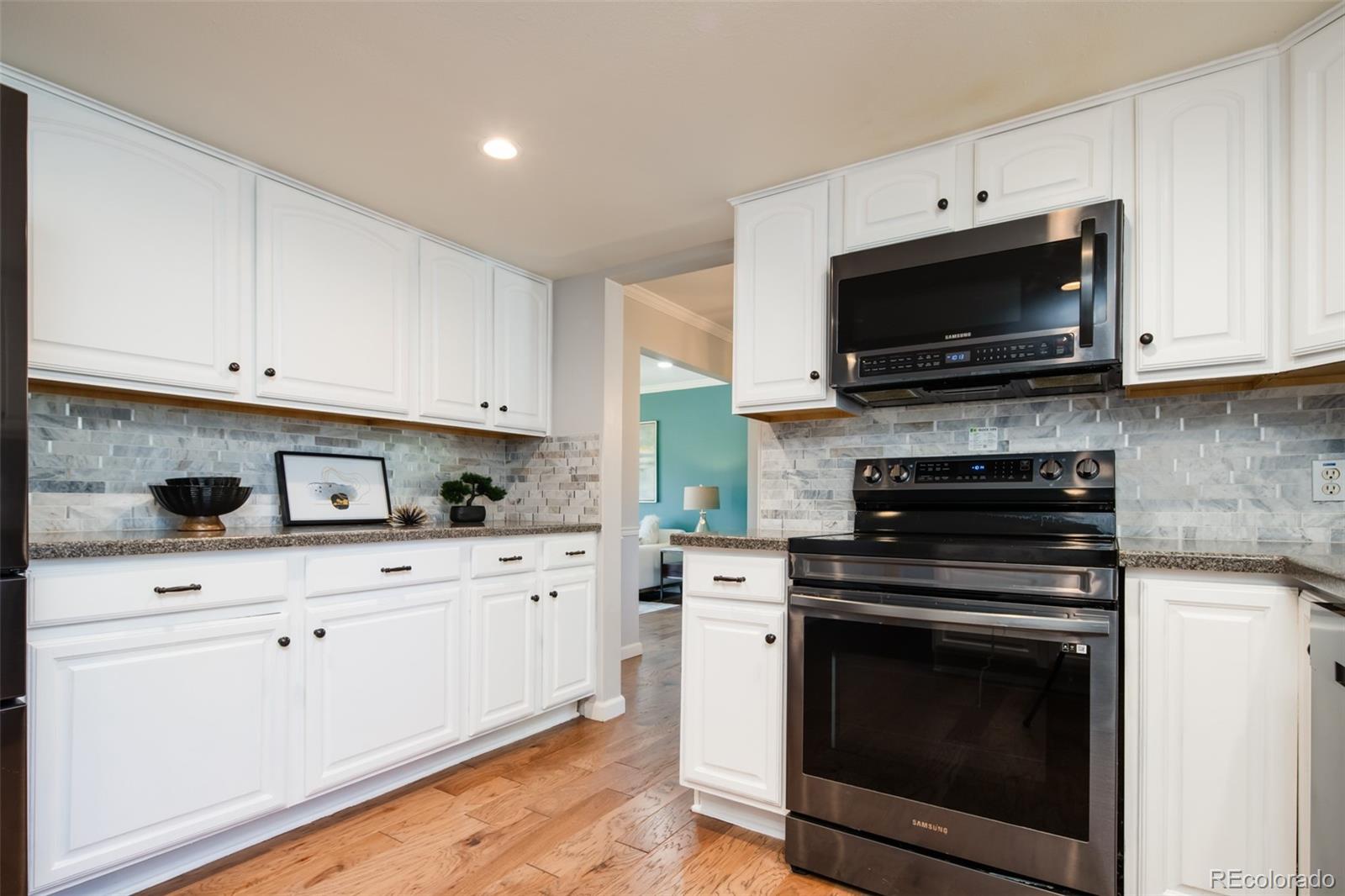 MLS Image #11 for 6711 w portland place,littleton, Colorado