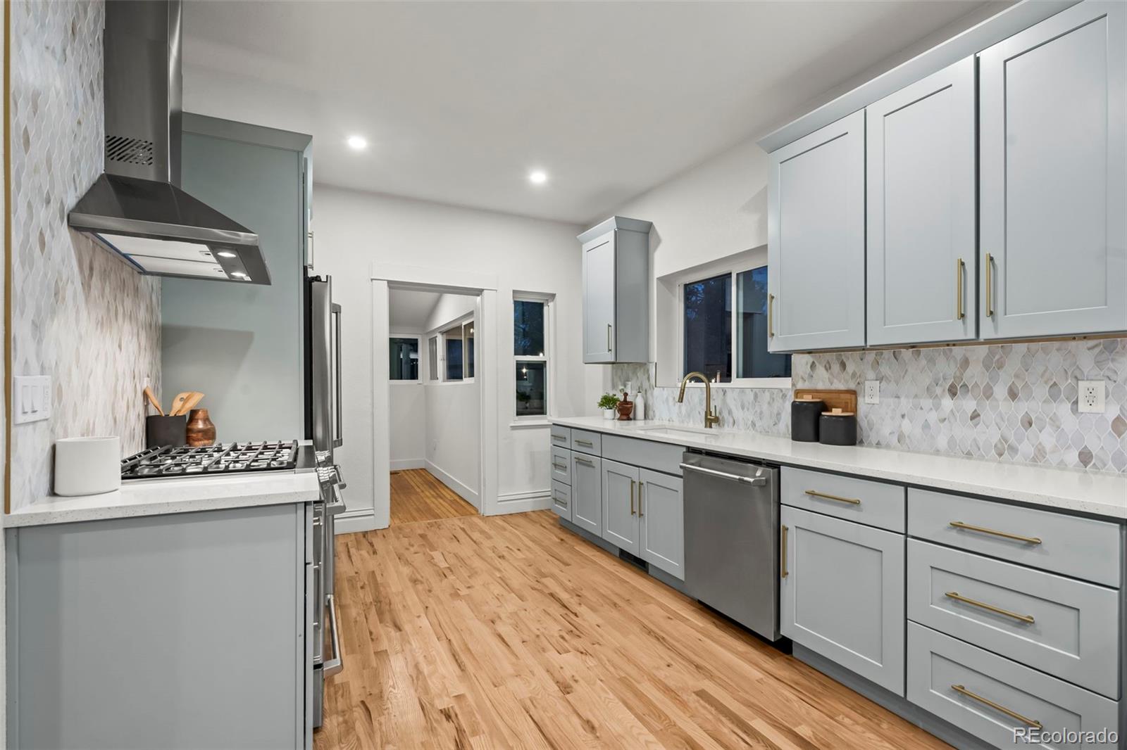 MLS Image #22 for 1731 e 25th avenue,denver, Colorado