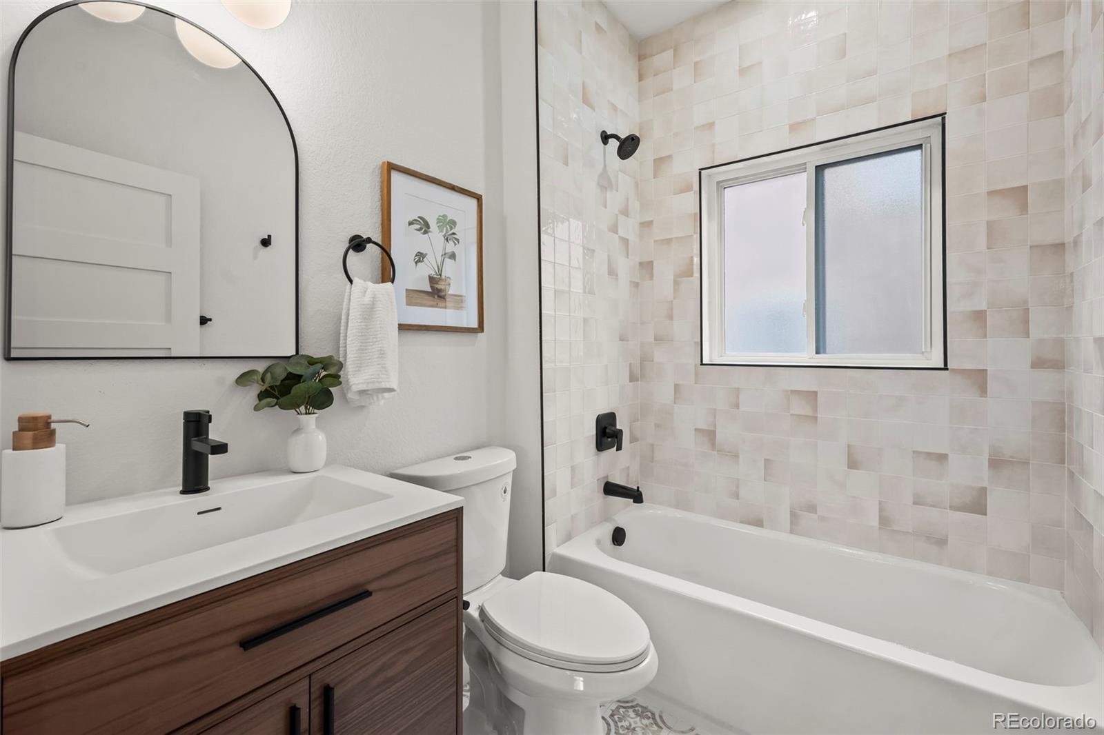 MLS Image #30 for 1731 e 25th avenue,denver, Colorado