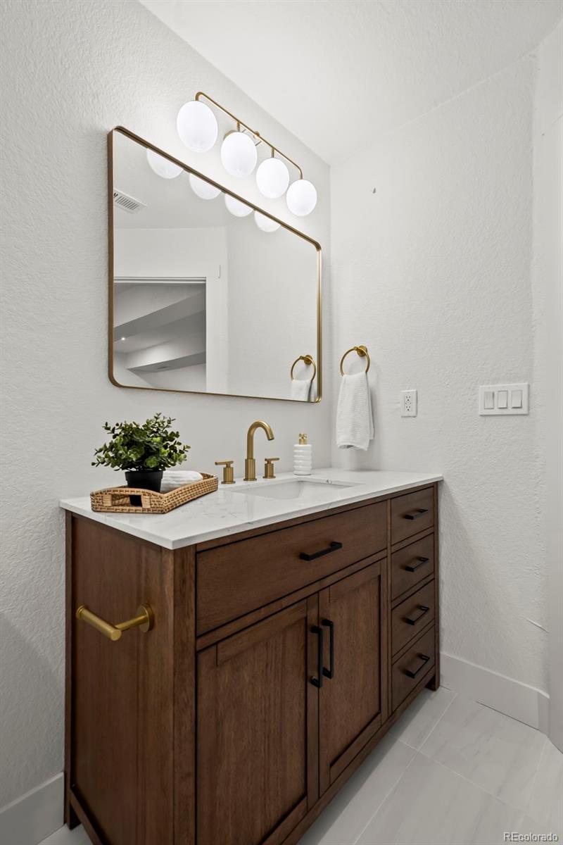 MLS Image #36 for 1731 e 25th avenue,denver, Colorado