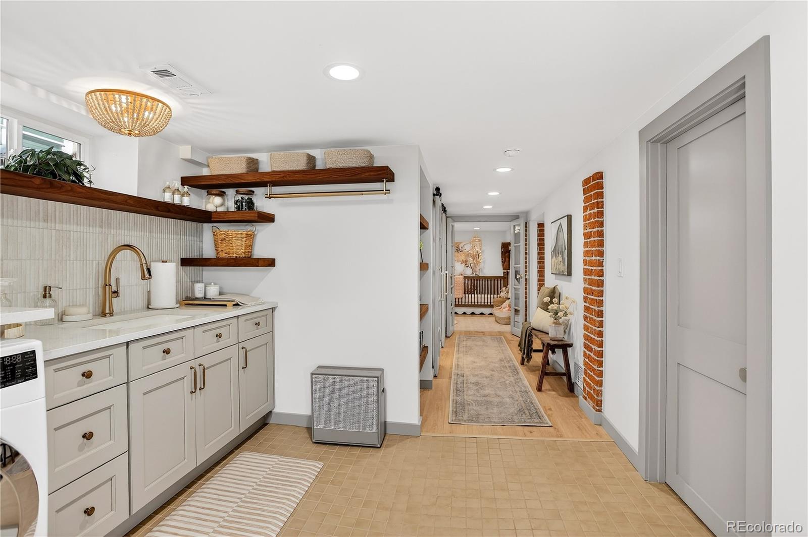 MLS Image #20 for 2077 s corona street,denver, Colorado