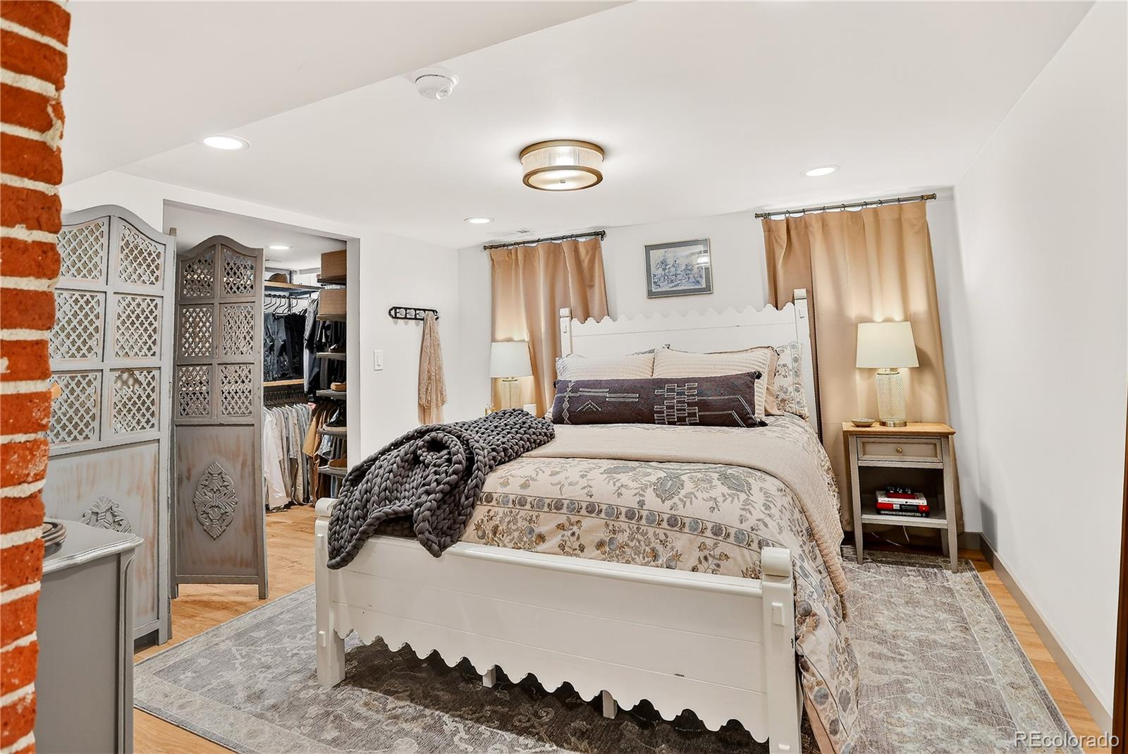 MLS Image #22 for 2077 s corona street,denver, Colorado