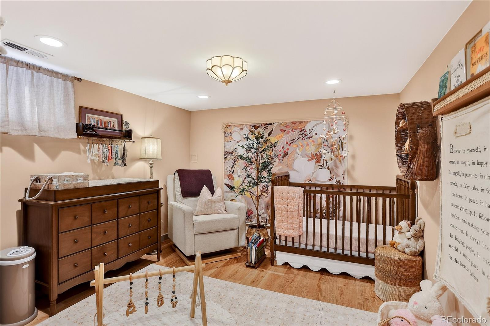 MLS Image #29 for 2077 s corona street,denver, Colorado