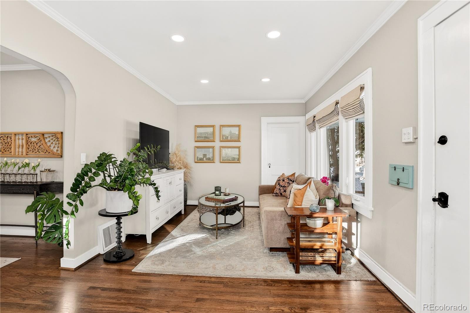 MLS Image #3 for 2077 s corona street,denver, Colorado