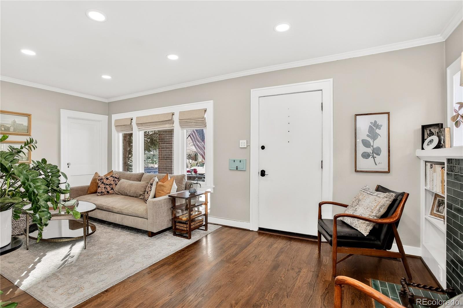 MLS Image #5 for 2077 s corona street,denver, Colorado