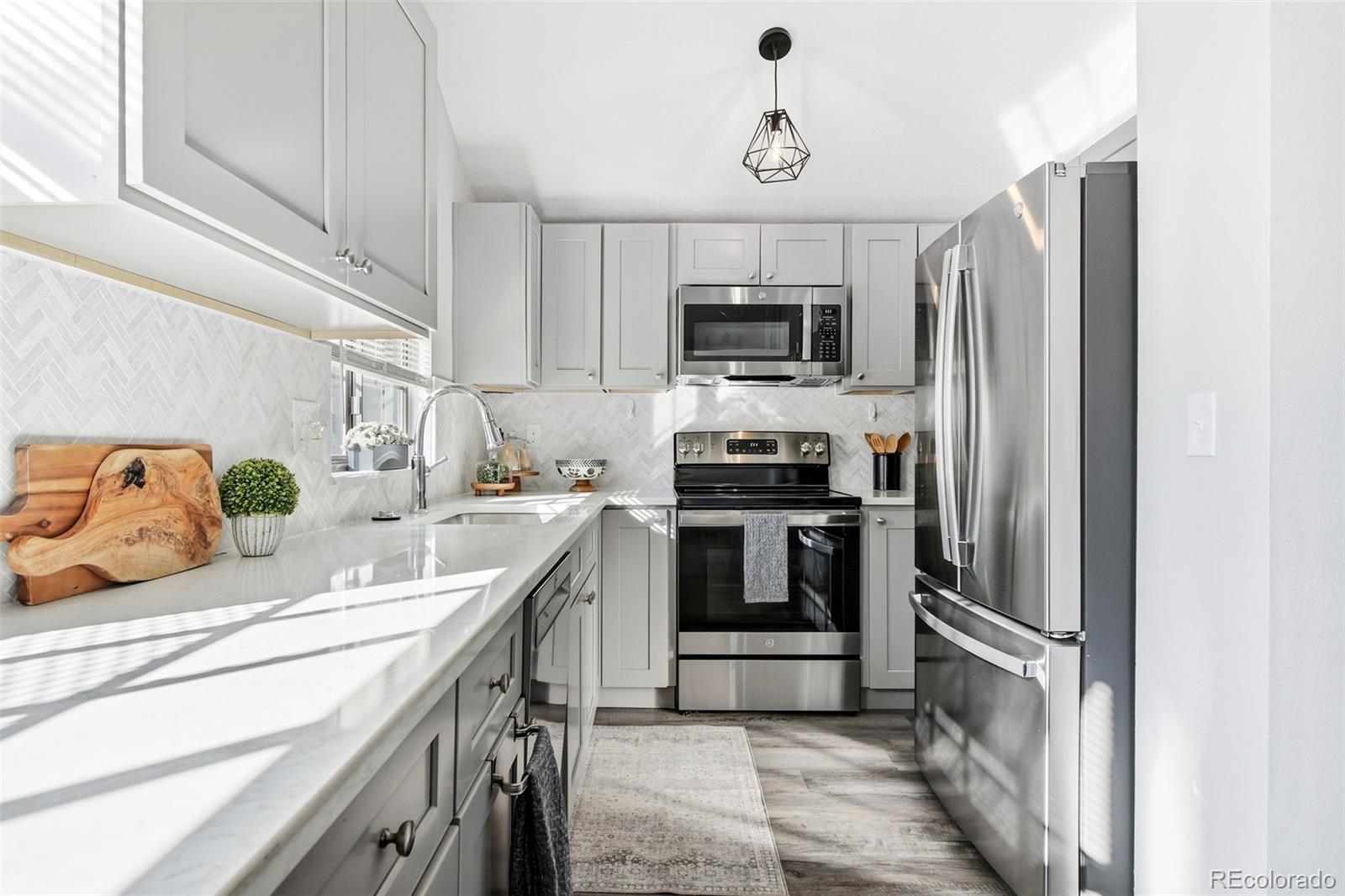 MLS Image #13 for 2993 s revere street,aurora, Colorado