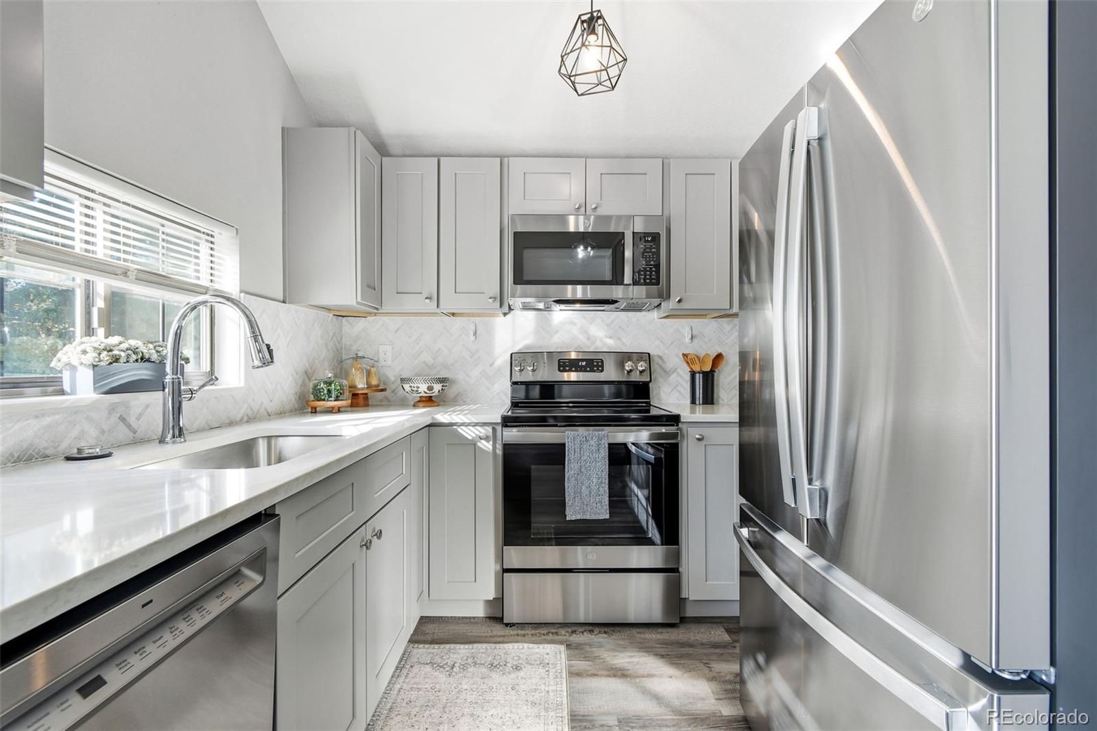 MLS Image #15 for 2993 s revere street,aurora, Colorado