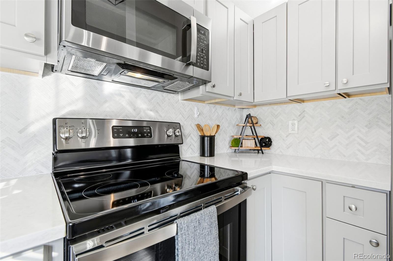 MLS Image #18 for 2993 s revere street,aurora, Colorado