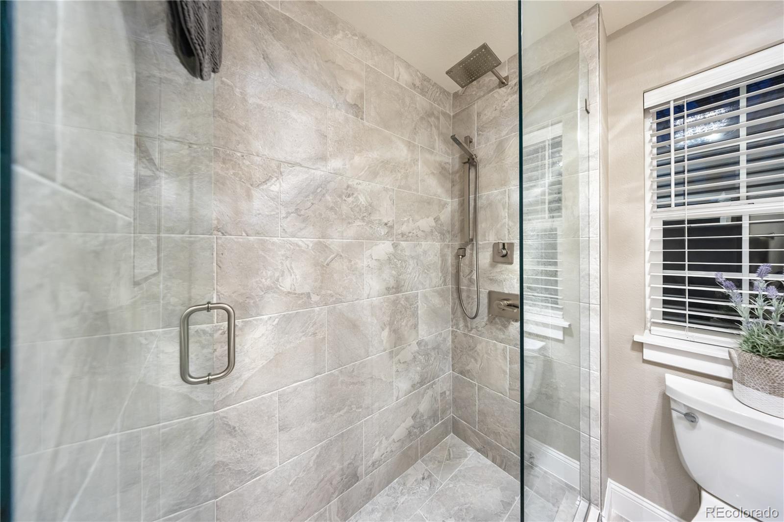 MLS Image #20 for 4545 s monaco street,denver, Colorado