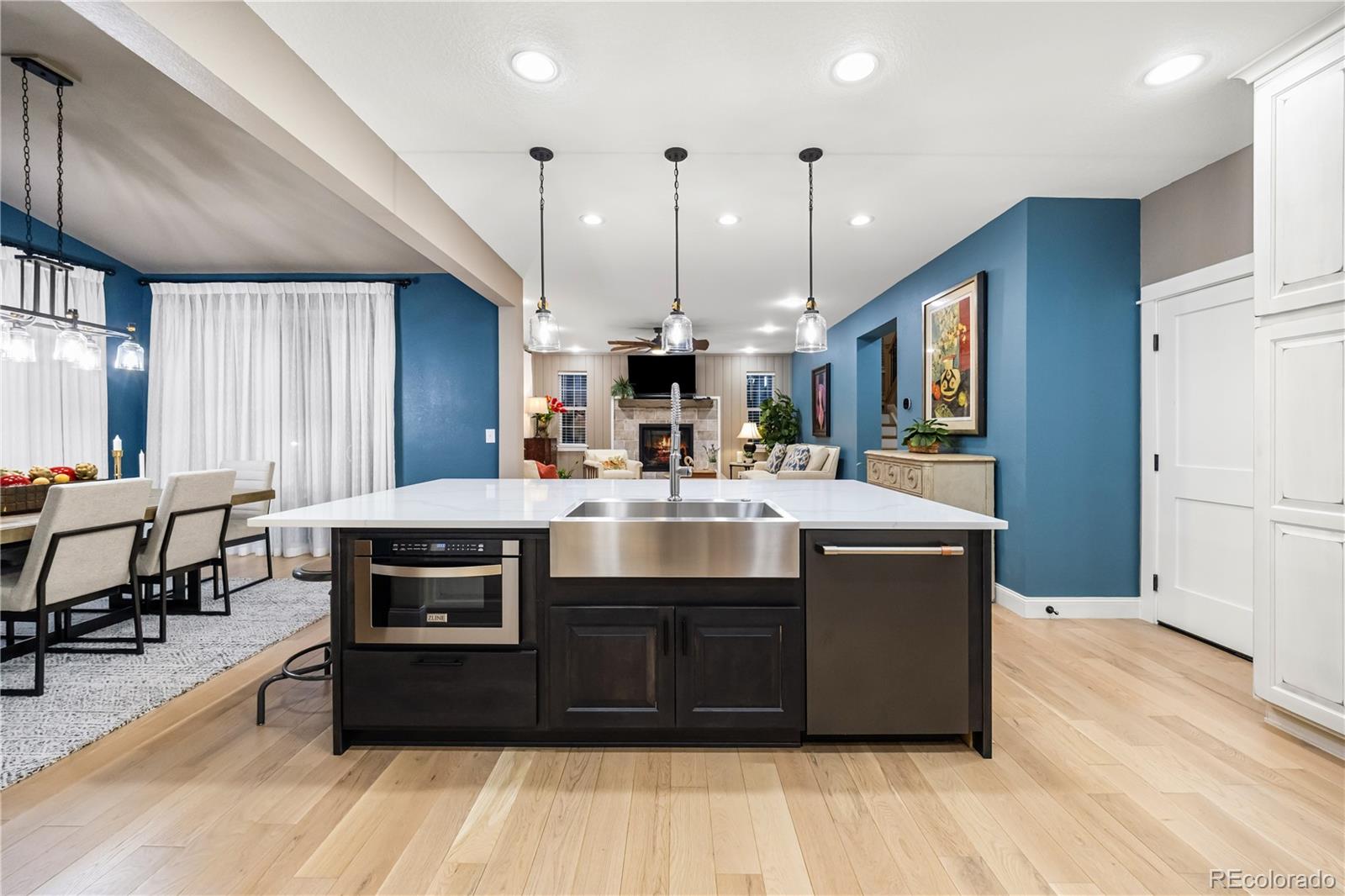 MLS Image #3 for 4545 s monaco street,denver, Colorado