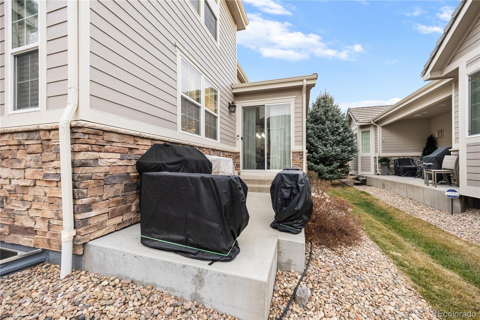 MLS Image #8 for 4545 s monaco street,denver, Colorado