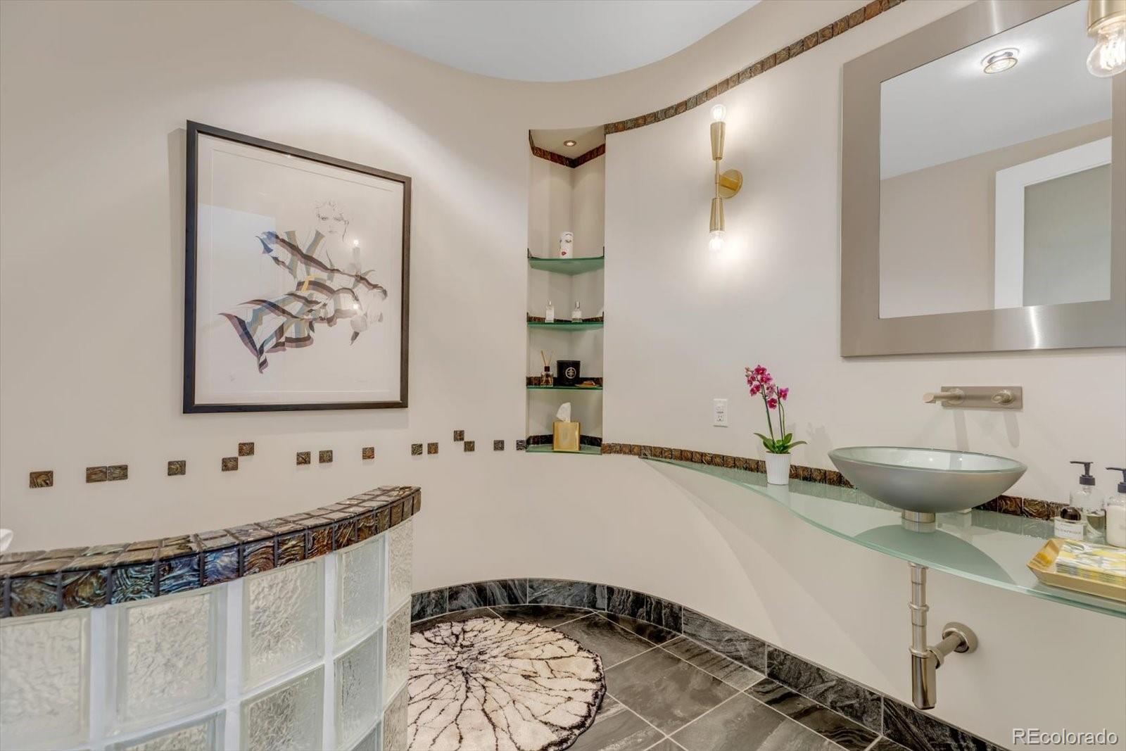 MLS Image #14 for 301  monroe street,denver, Colorado