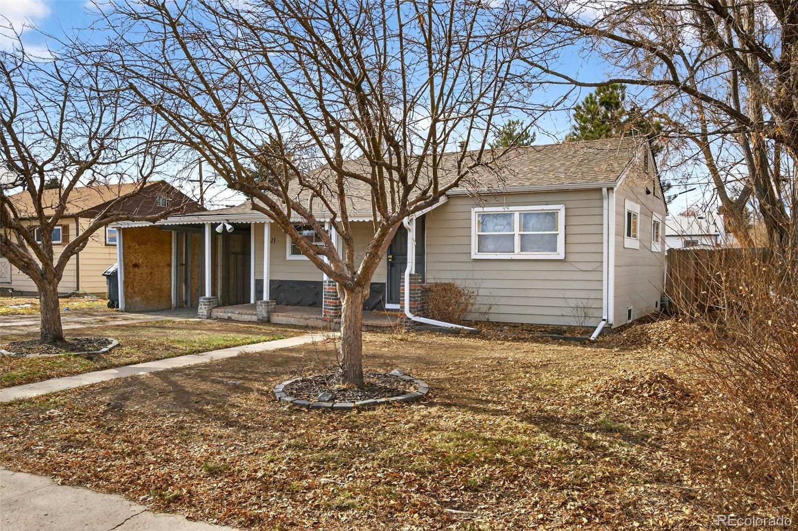 MLS Image #1 for 2621 s federal boulevard,denver, Colorado